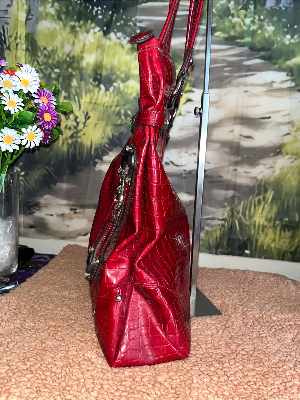 Kathy Van Zeeland Red Faux Crocodile Leather Shoulder Bag - Picture 5 of 11
